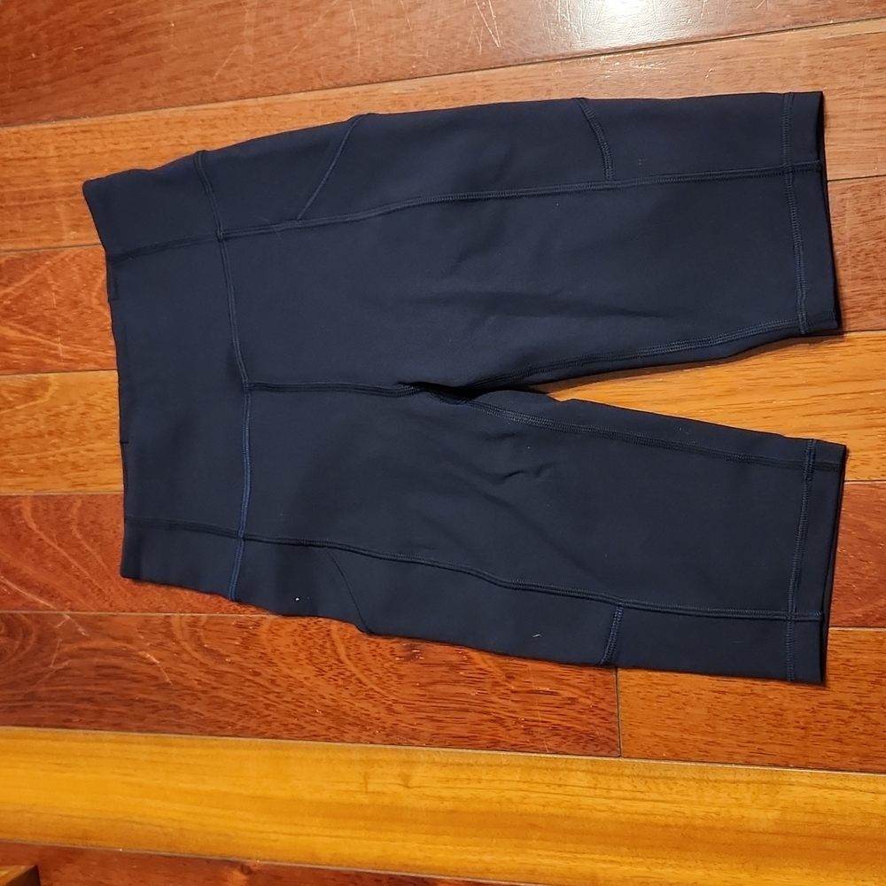 Lululemon Invigorate High Rise Short 10"